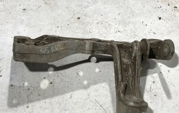 Volkswagen Golf V Front subframe 1k0199295e