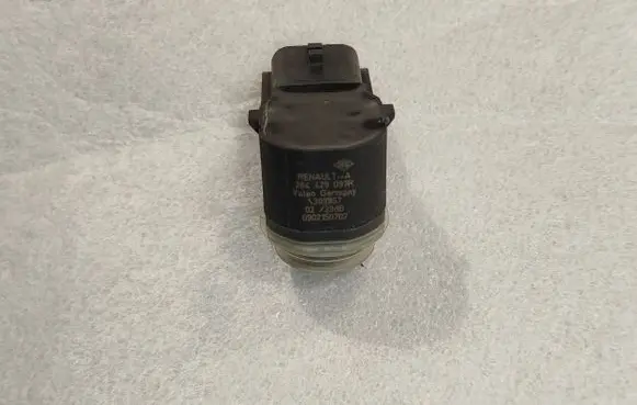 Opel Vivaro Parking PDC sensor 284429097R 0902150702