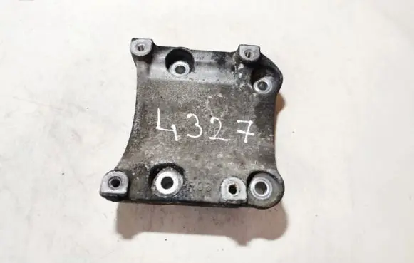 Audi A6 S6 C6 4F Engine mounting bracket