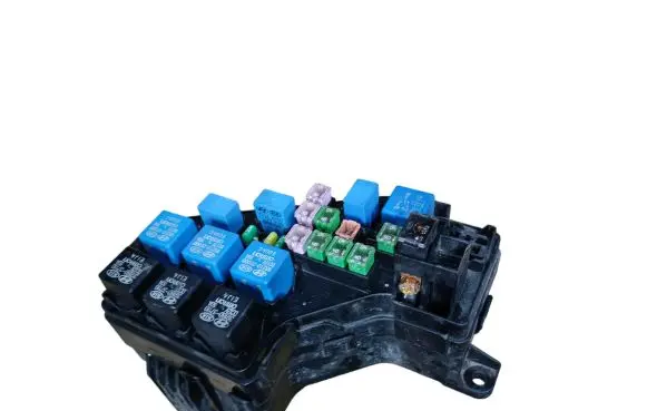 Hyundai ix 55 Fuse module 0101010415