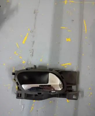 Peugeot 407 Front door interior handle 10012 7386
