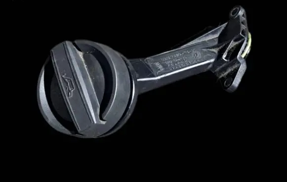 BMW M5 F90 Oil fill pipe 7852476