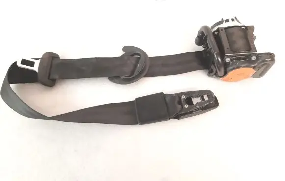 Porsche Macan (95B) Front seatbelt 3063559