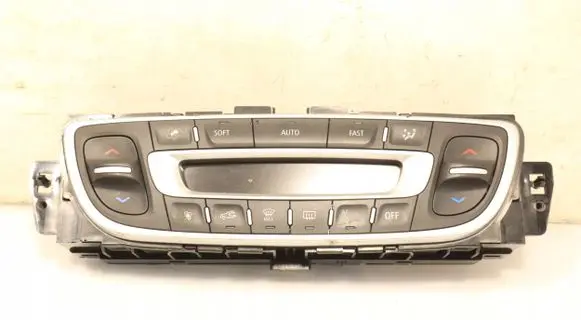 Renault Fluence Interior fan control switch 