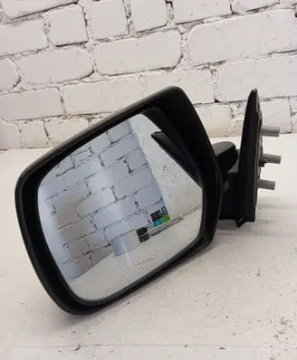 Front door electric wing mirror
