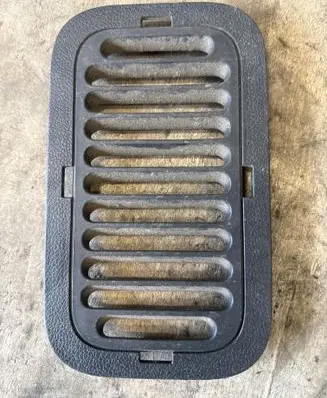 Nissan NV400 Air vent grill in roof 798700003R