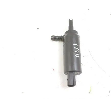 BMW 3 E90 E91 Headlight washer pump 8377430