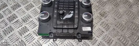 Volvo S60 Climate control unit 31398588