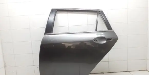 Mazda 6 Rear door