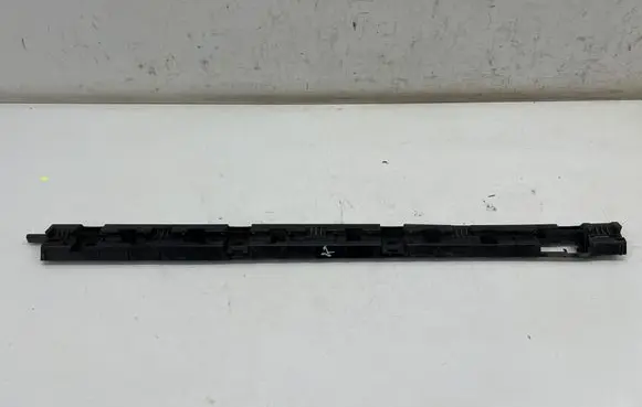 Polestar 2 Sill supporting ledge 32216386