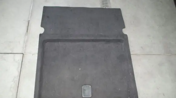 Trunk/boot floor carpet liner