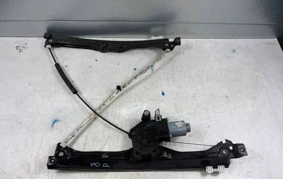 Citroen DS5 Front door electric window regulator 9804388180