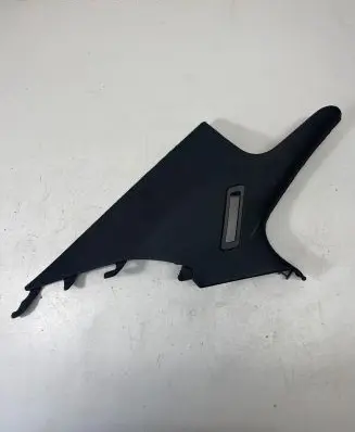 Mercedes-Benz C W204 (C) pillar trim A2046900725