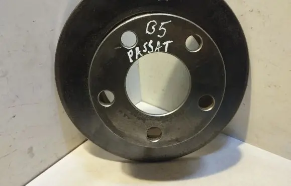 Volkswagen PASSAT B5 Rear brake disc