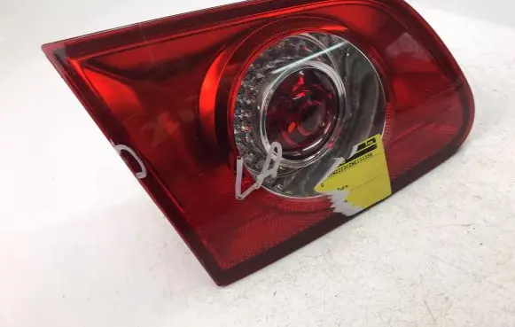 Volkswagen PASSAT B6 Tailgate rear/tail lights 3C9945093