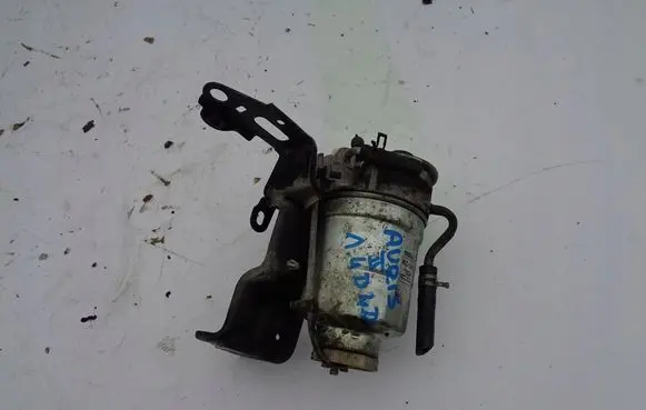Toyota Auris E180 Fuel filter bracket/mount holder 