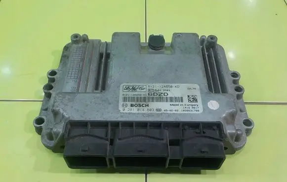 Ford Transit Courier Engine control unit/module 8V2112A650KD