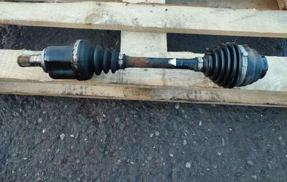 BMW 2 F45 Front driveshaft