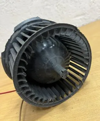 Seat Arosa Air conditioning (A/C) fan (condenser) 6N1819021 D8378