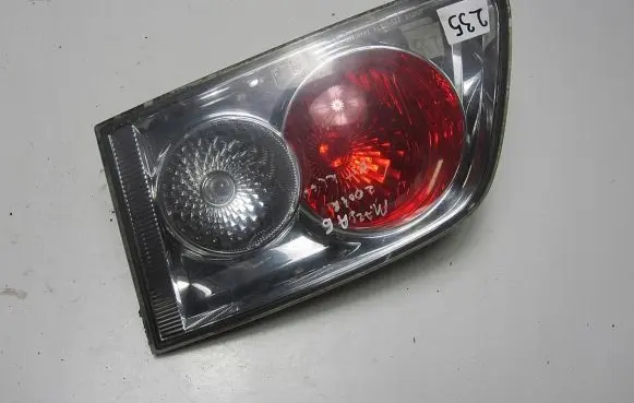 Mazda 6 Tailgate rear/tail lights