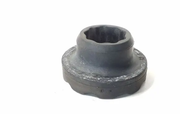 Radiator mount bracket