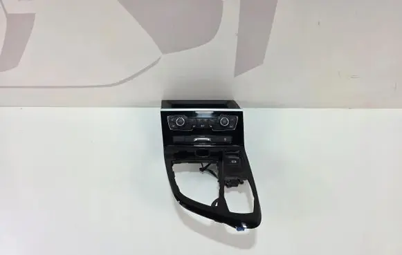 BMW 2 F45 Dashboard 