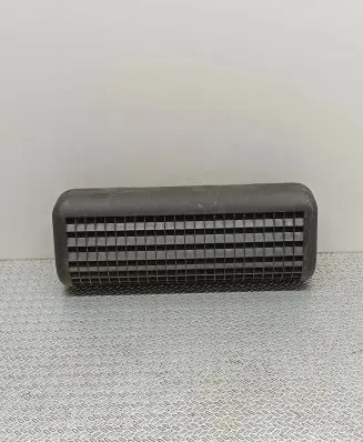 Ford Transit VII Quarter panel pressure vent 7C11A280B62AA