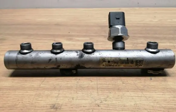 Audi A6 S6 C6 4F Fuel main line pipe 059130758E 059130089AB