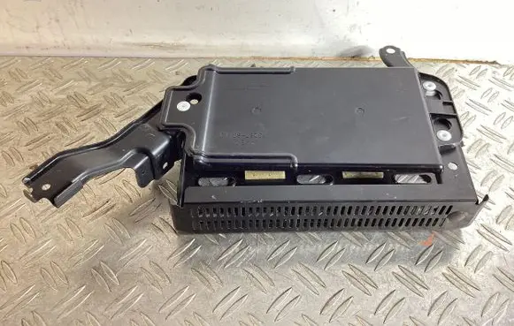 Toyota Land Cruiser (J150) Sound amplifier holder/bracket 8628760110