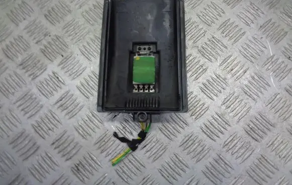 Volkswagen Bora Heater blower fan relay 