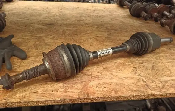 Opel Astra J Front driveshaft 13335133
