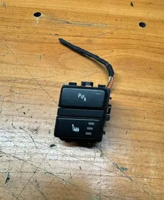 BMW 5 E60 E61 Seat heating switch 9140333 502239