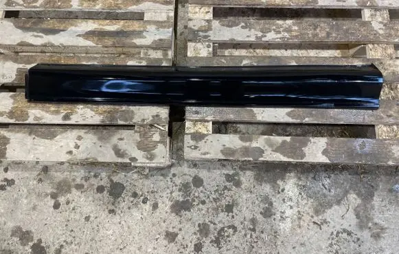 Mazda CX-5 II Front door trim (molding) KPG1-51RA1 S2501M394