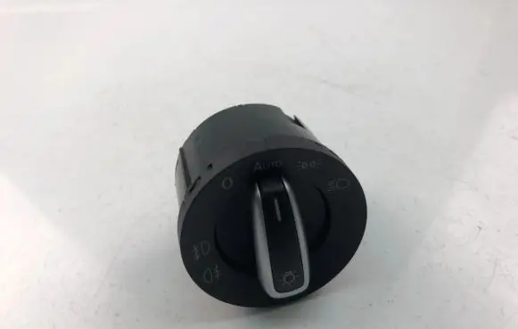 Volkswagen PASSAT B7 Light switch 3C8941431A