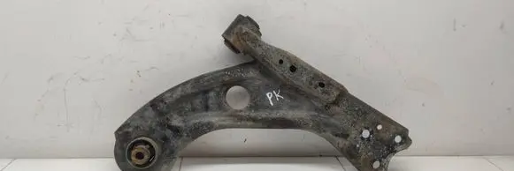 Peugeot 308 Front lower control arm/wishbone 