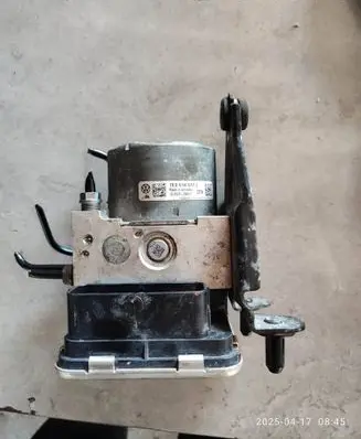 Volkswagen Transporter - Caravelle T5 ABS Pump 7E0907379P 7e0614517L 10062531681
