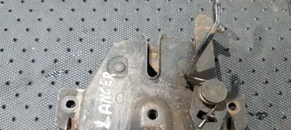 Mitsubishi Lancer Engine bonnet/hood lock/catch