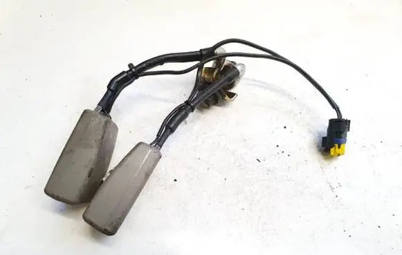 Citroen C5 Middle seatbelt buckle (rear) 96480895gw 33042549