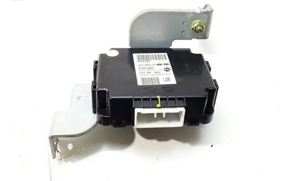 Hyundai i30 Other control units/modules 95300G3000