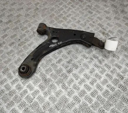 Volvo XC40 Front lower control arm/wishbone 32221282
