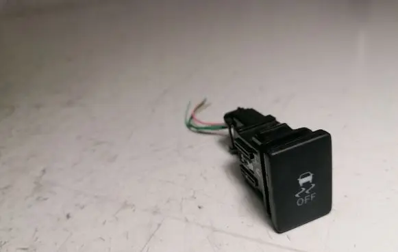 Traction control (ASR) switch