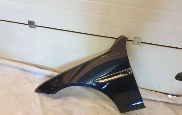 Jaguar XF X260 Fender 