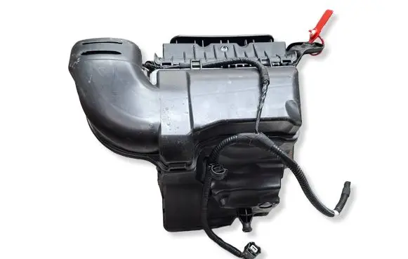 Renault Talisman Air filter box S26301107 165007121R