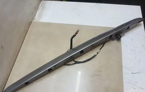 KIA Sorento Trunk door license plate light bar 