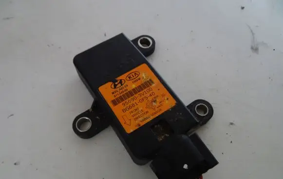 KIA Sportage ESP acceleration yaw rate sensor 956903V100
