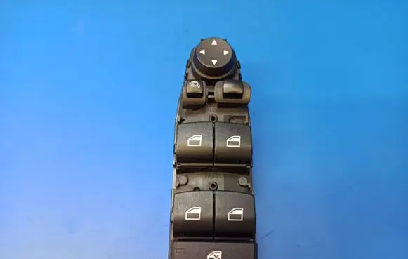 BMW X4 F26 Electric window control switch 9362107 936210701