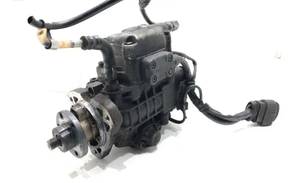 Seat Leon (1M) Fuel injection high pressure pump 038130107D