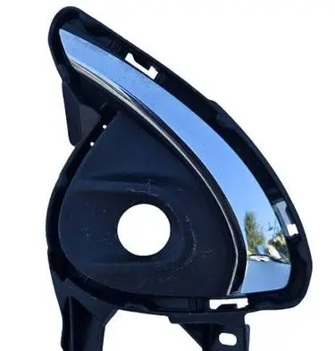 Mazda 2 Front fog light trim/grill DG7M50C21