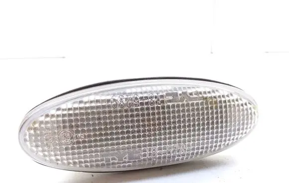 Mazda 626 Front fender indicator light 185289B