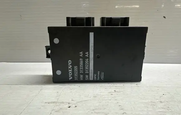 Volvo V70 Tailgate/trunk control unit/module 31335869